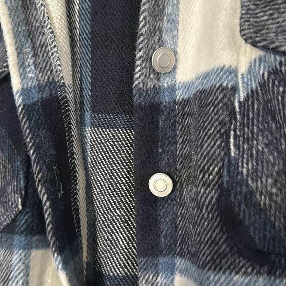 Plaid Shacket - Picture 4 of 4